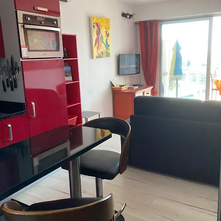 La Coquette - Sea View - Parking - Ac - Pool