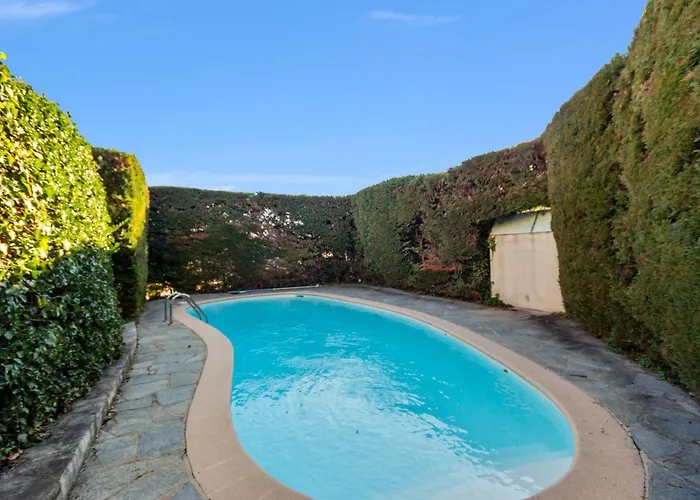 La Coquette - Sea View - Parking - Ac - Pool شقة نيس