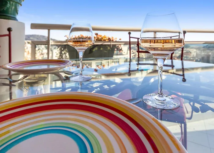 La Coquette - Sea View - Parking - Ac - Pool