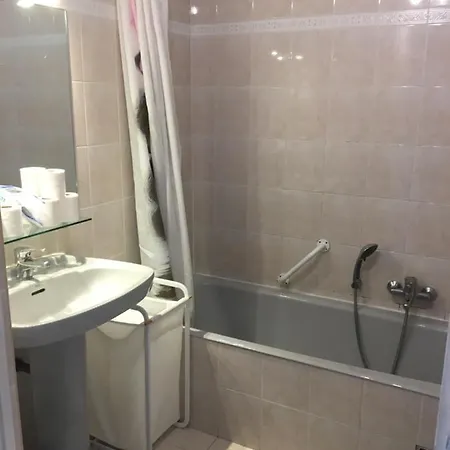 Apartamento La Coquette - Sea View - Parking - Ac - Pool