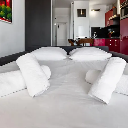 Apartmán La Coquette - Sea View - Parking - Ac - Pool